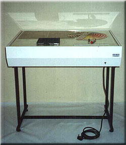 artist light table